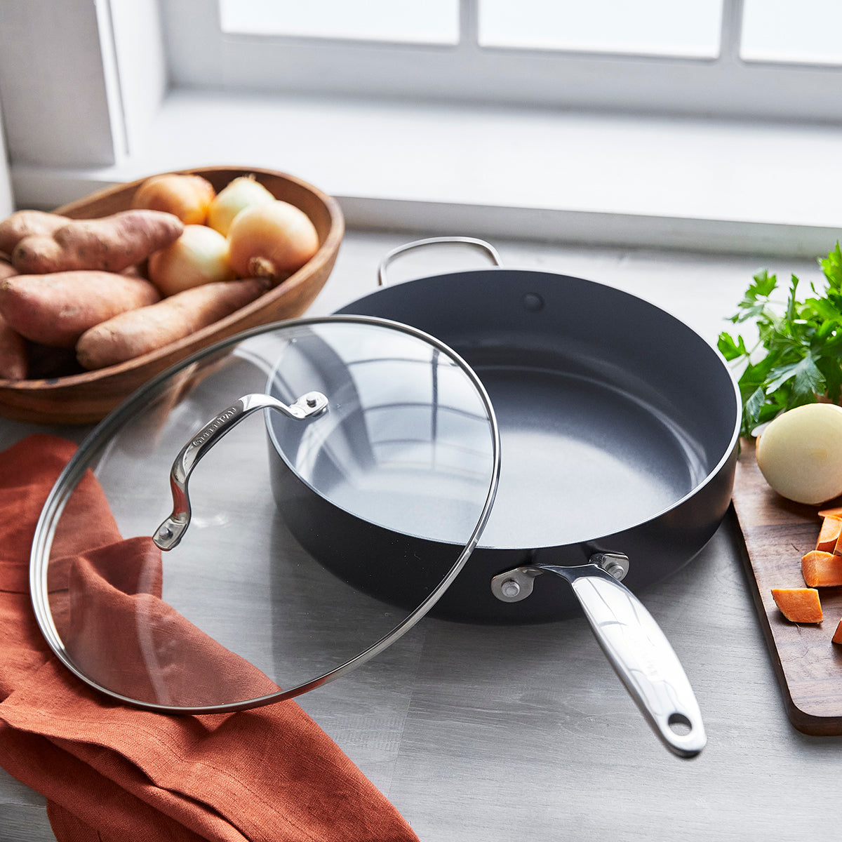 Valencia Pro Ceramic Non-Stick 11" Saute Pan with Lid