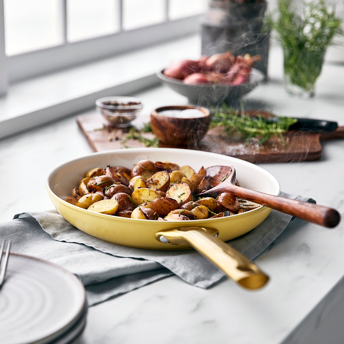 Reserve 10-Piece Cookware Set, Sunrise