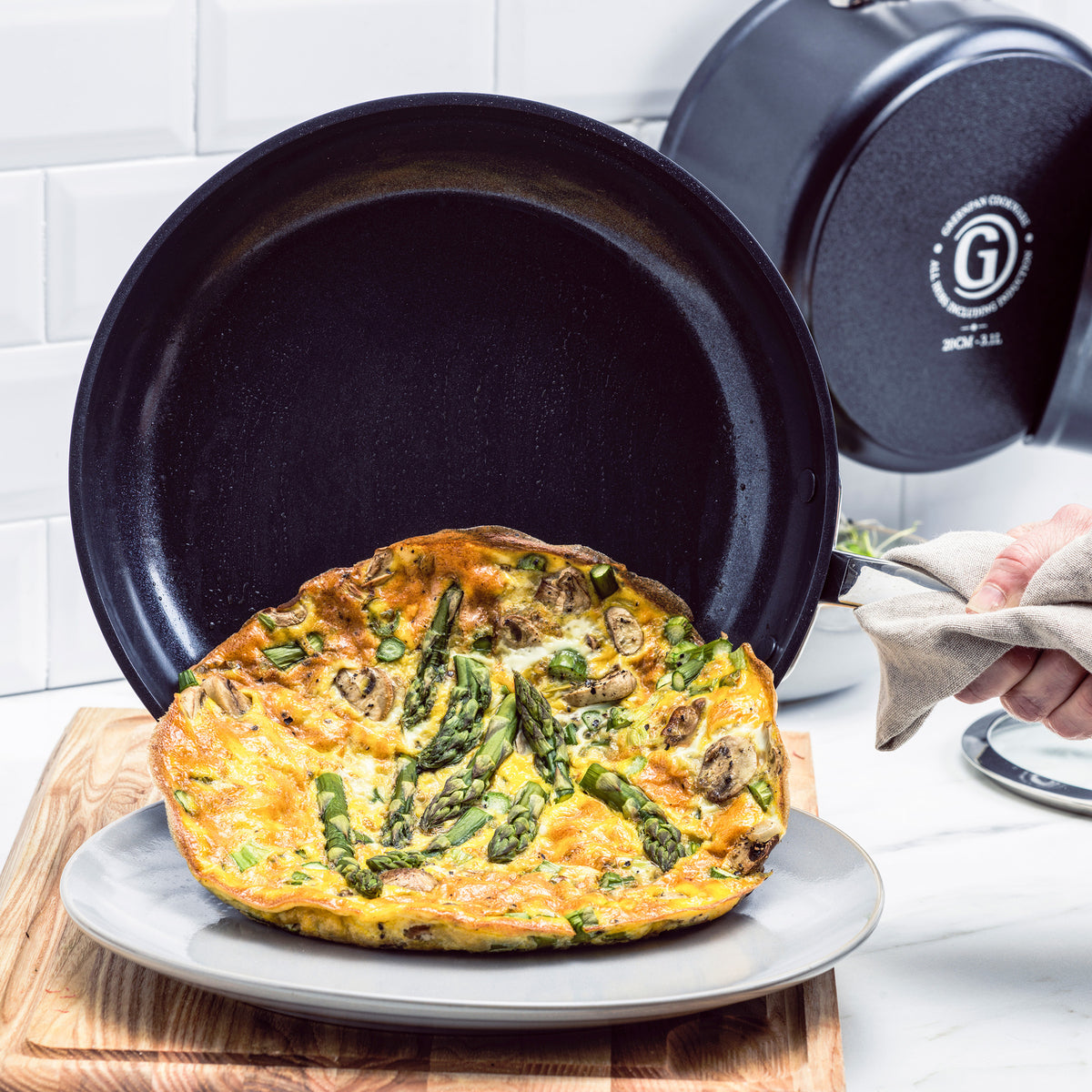 Barcelona Ceramic Non-Stick 24cm and 28cm Frypan Set