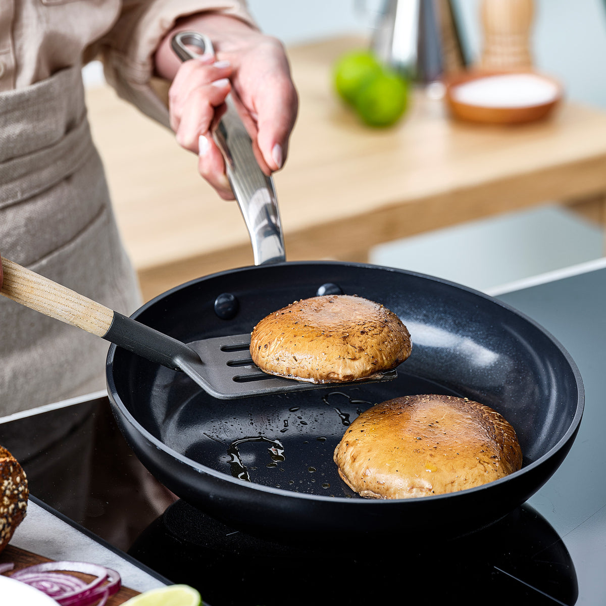 Barcelona Ceramic Non-Stick 24cm and 28cm Frypan Set