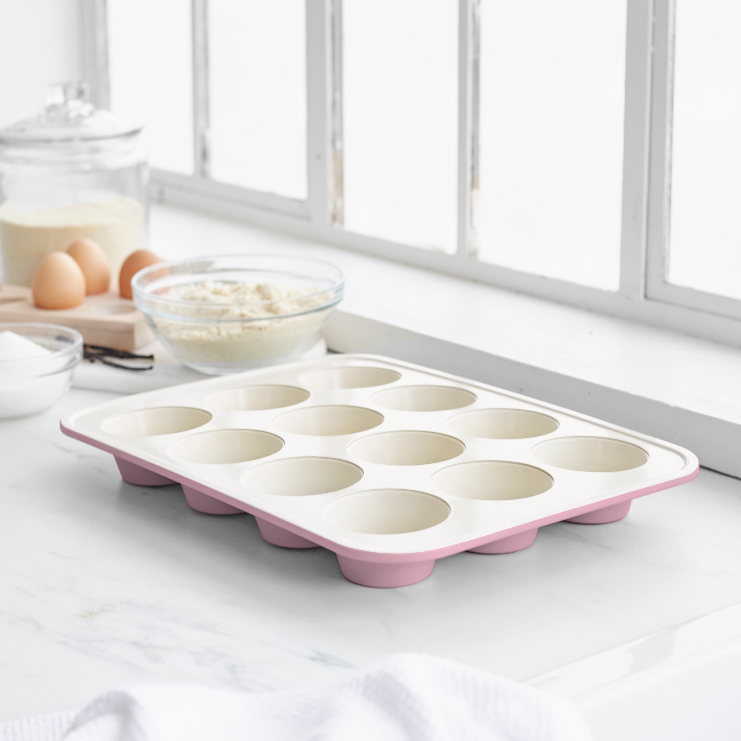 Contour Pink 12 Cup Muffin Pan